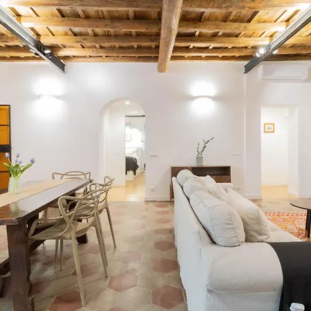 Trilussa Spacious Apartamento